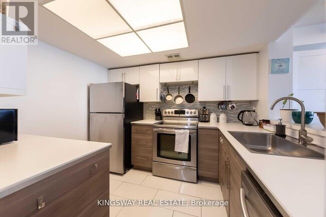 Photo - 300 Webb Dr Unit 1004