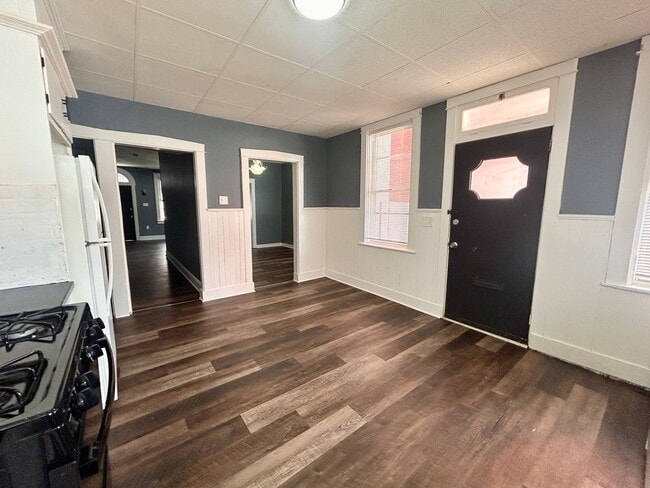 Photo - 3-Bedroom Home with Private Yard!