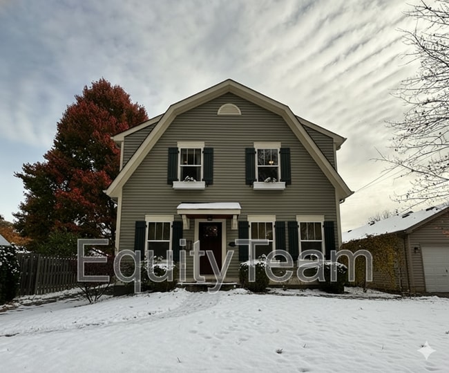 Building Photo - 3750 Petoskey Ave