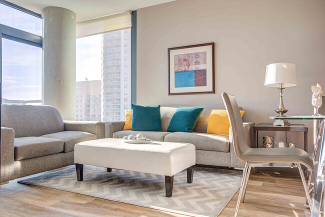 Photo - 539 N State St Unit 3001