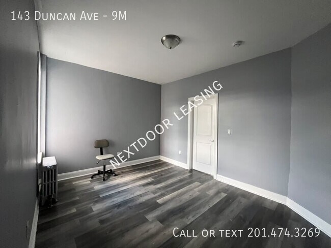 Photo - 143 Duncan Ave Unit 9M