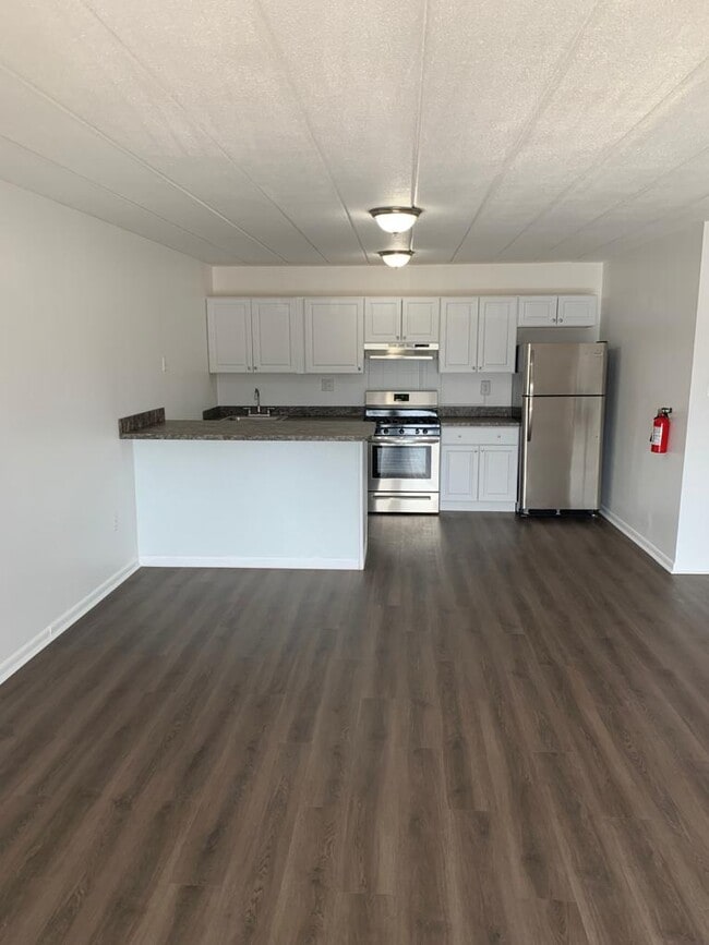 The Sussex House Apartments For Rent in Cherry Hill, NJ