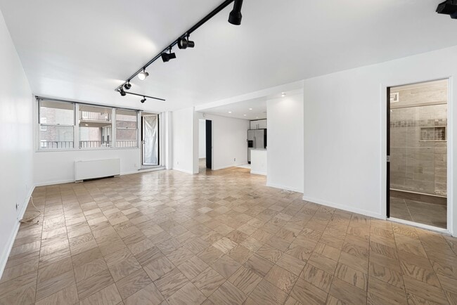 Photo - 6040 Boulevard E Unit 3j