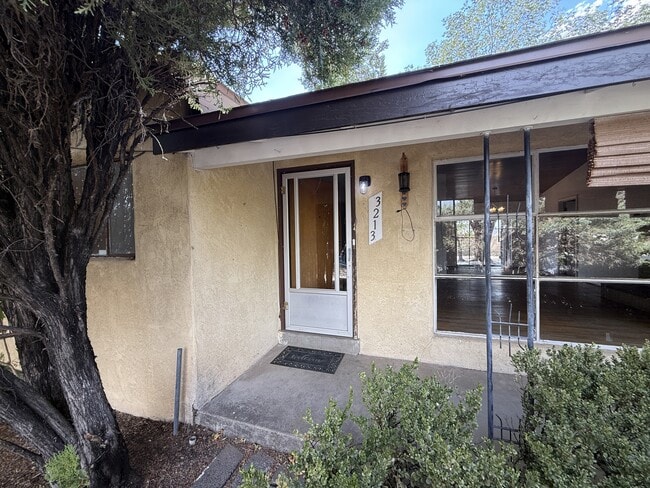 Photo - 3213 San Pedro Dr NE