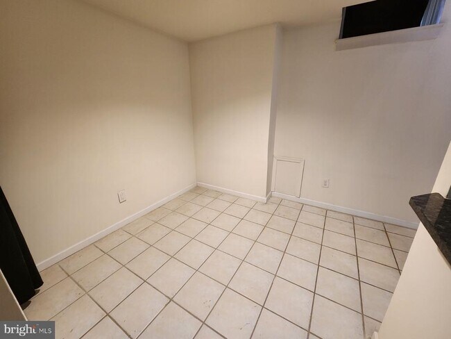 Photo - 1720 Wallace St