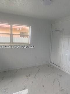 Building Photo - 75 NE 172nd St Rental