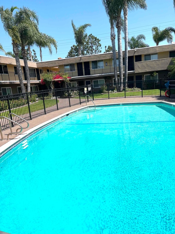 4020 W Rosecrans Ave Unit A