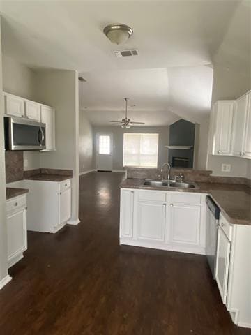Photo - 2843 St Johns Ave