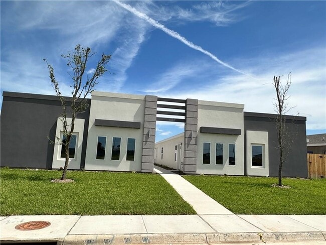 Building Photo - 4212 Walnut Ave Unit 1 Rental