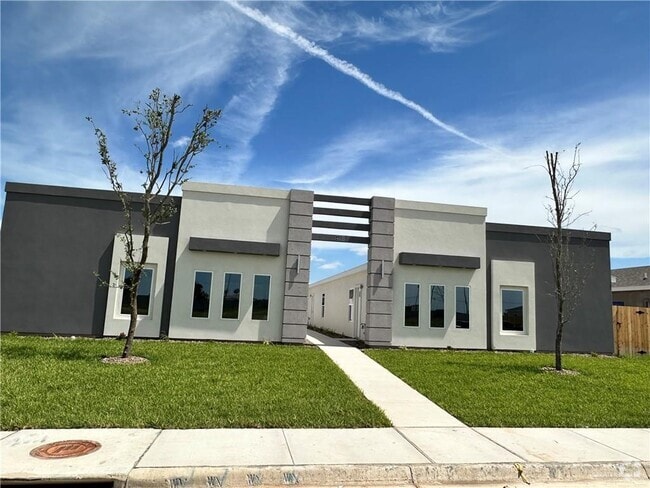 Building Photo - 4212 Walnut Ave Unit 1 Rental