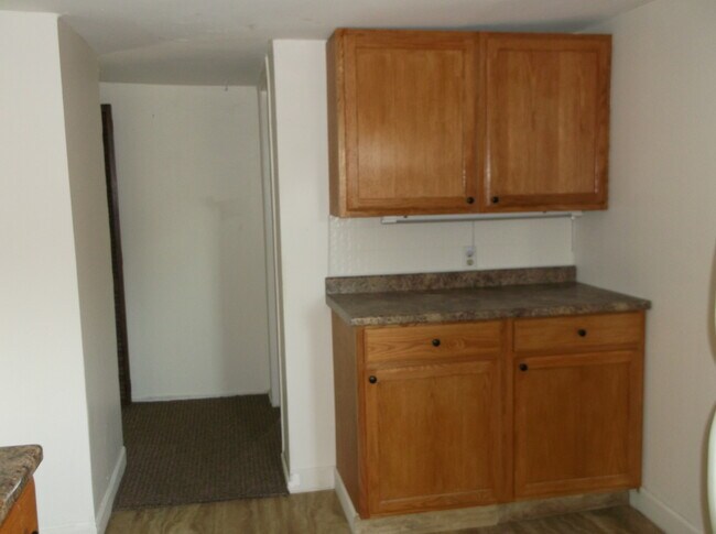 Photo - 507 Roberts St