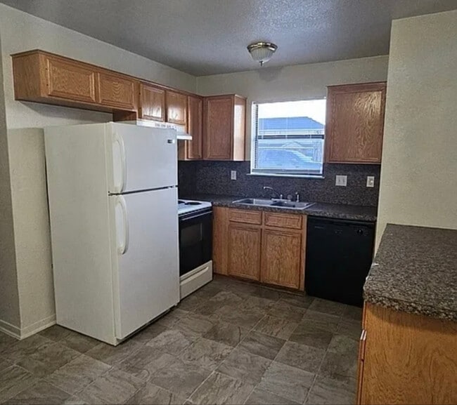 Photo - 1009 Lansberry Ct Unidad B