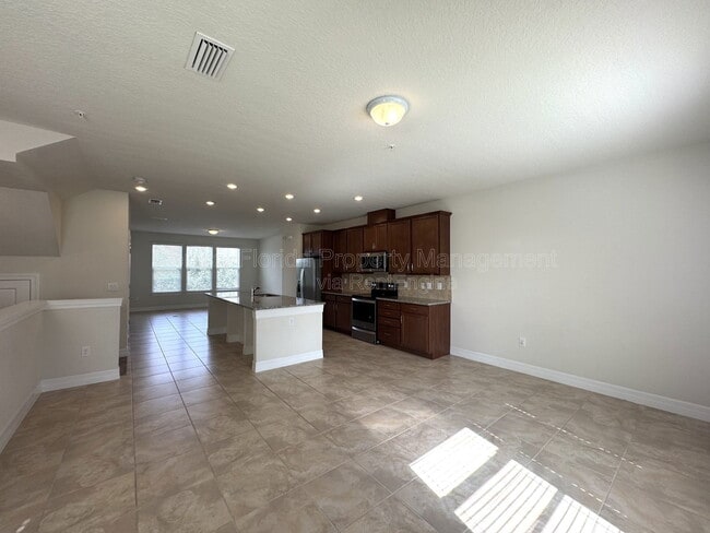 Photo - 13334 Bovet Ave