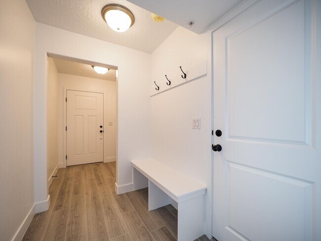 Photo - Great Townhome in Riverton