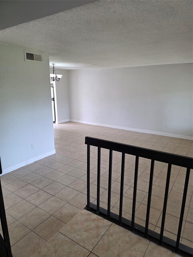 Photo - 10343 Huntington Pl Dr Unidad 343