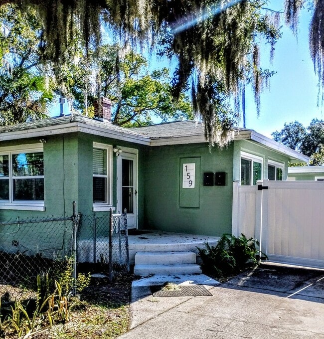 Photo - Daytona Beach Bungalow, with Guest House