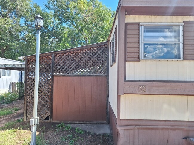Photo - 3030 Wood Ave