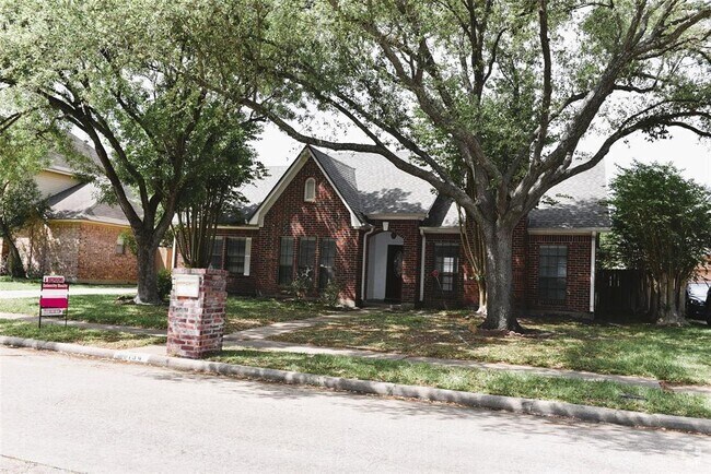 Building Photo - 12134 Ella Lee Ln Rental