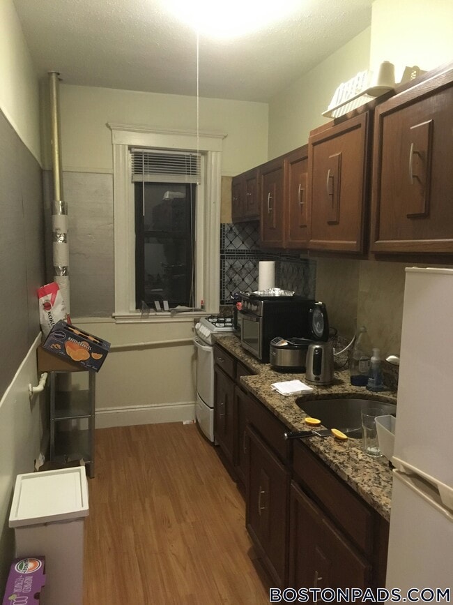 Building Photo - 17-19 Washington St.