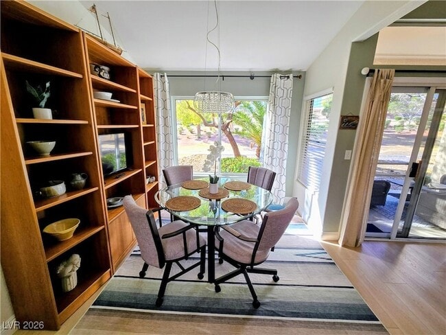 Photo - 10105 Hunter Springs Dr