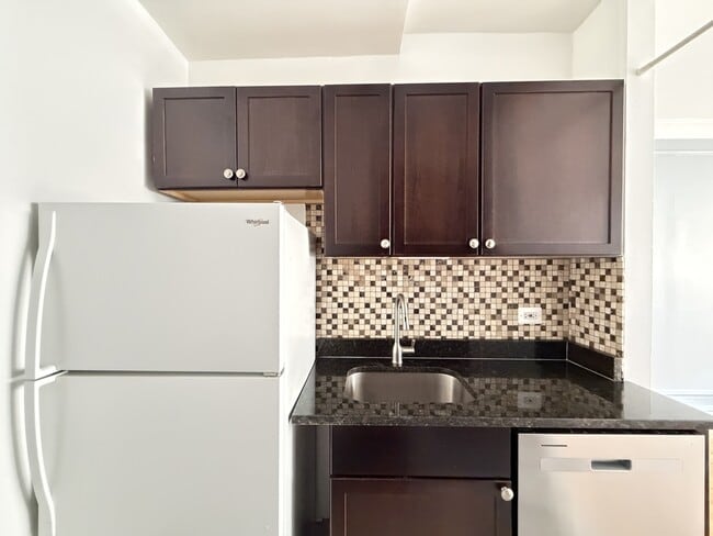 Photo - 1371 W Estes Ave Unit F4