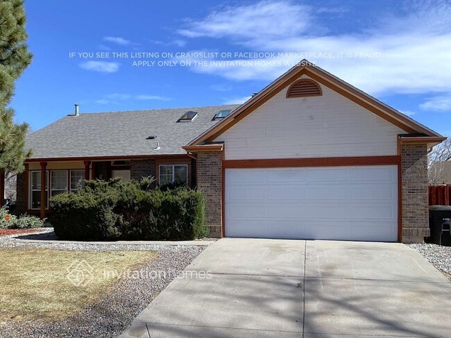 Building Photo - 4672 Biscay St