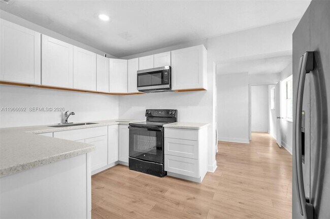 Photo - 841 NW 15th Terrace