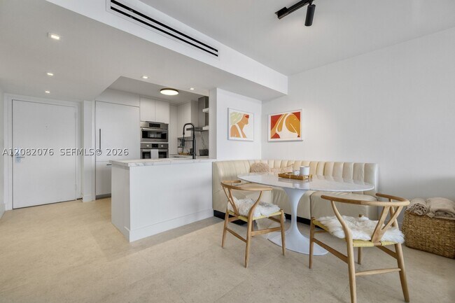 Photo - 1800 Sunset Harbour Dr Unit 1210