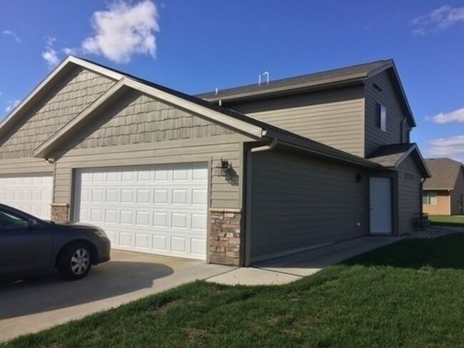 Photo - 200 Tanner Ct Unit 200-2