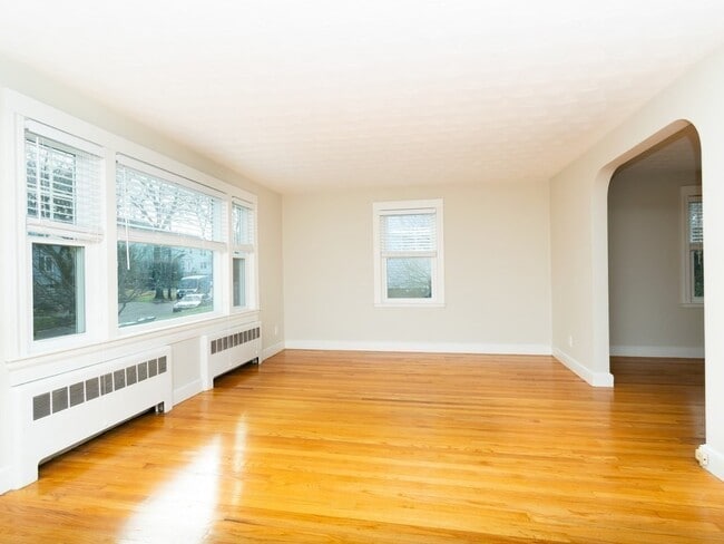 5 Mangano Ct Unit 1