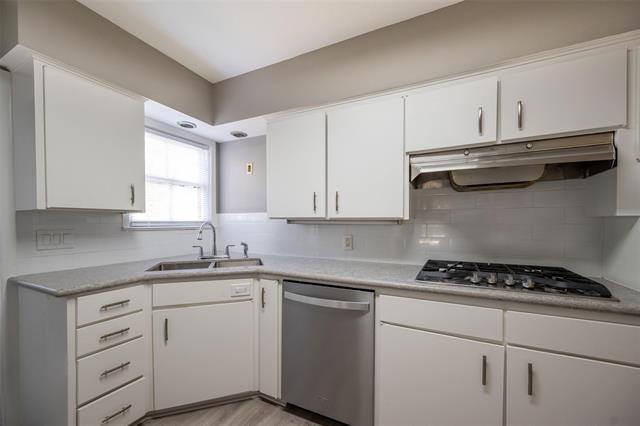 Building Photo - 4501 Emerson Ave Rental