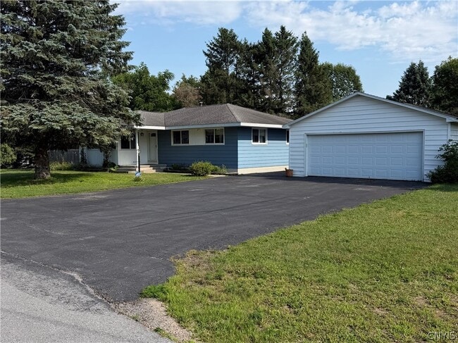 Photo - 107 Hadley Dr