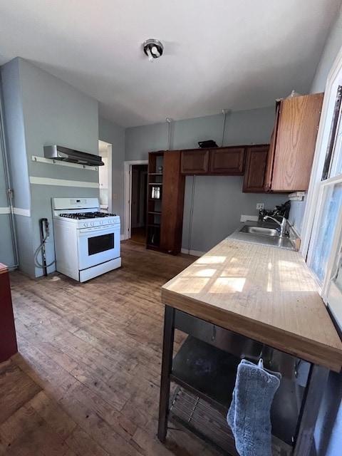 Photo - 42 Putnam Ave