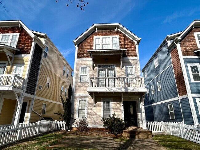 Photo - 1920 Lela Avenue