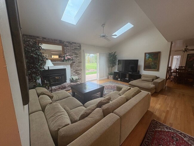 Photo - 19566 Chaffee Cir