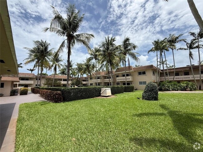 Building Photo - 14500 SW 88th Ave Unit 141 Rental