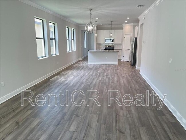 Photo - 1437 N River Cir