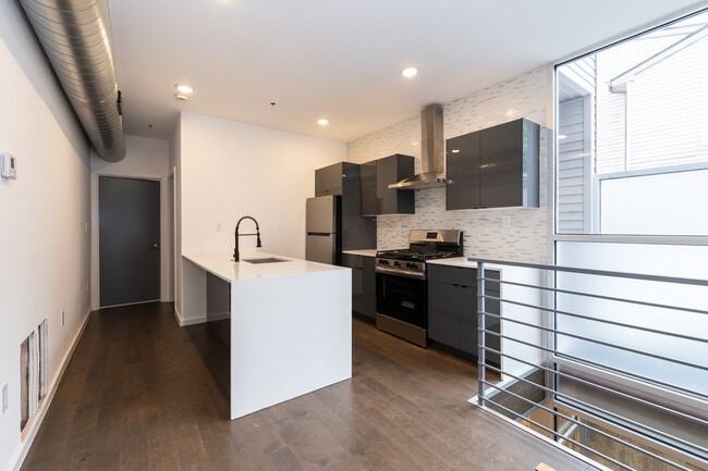 Photo - 1520 N Marshall St Unidad 1