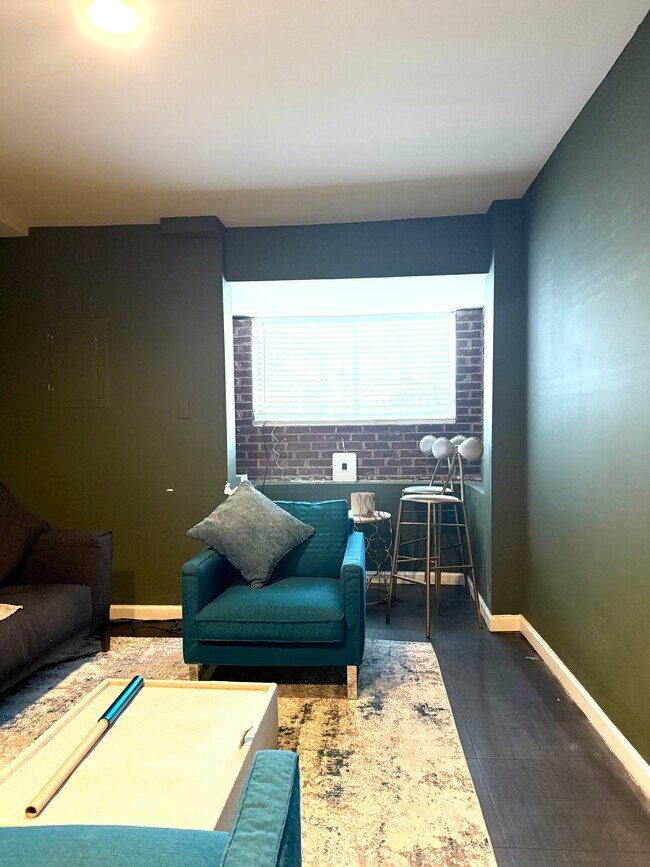 Photo - 1821 N Capitol St NE Unit North Capitol ST APT 1