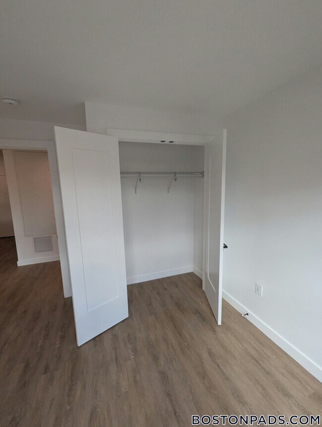 Photo - 199 Gardner St Unidad 406