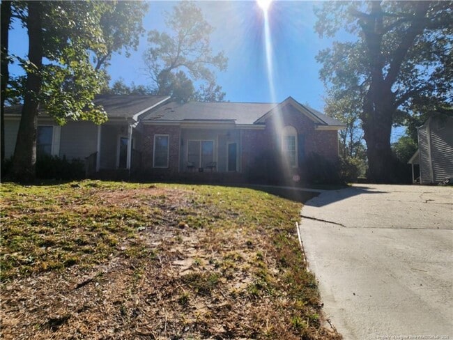 Photo - 426 Georgetown Cir