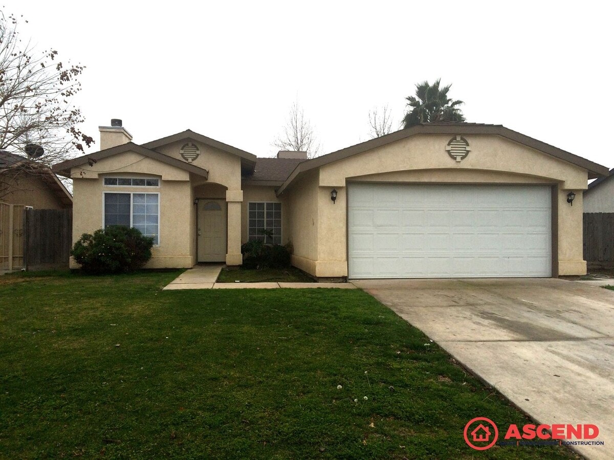 Spacious 4-Bedroom Home in Bakersfield – Comfortable Living & Great Location - Spacious 4-Bedroom Home in Bakersfield – Comfortable Living & Great Location