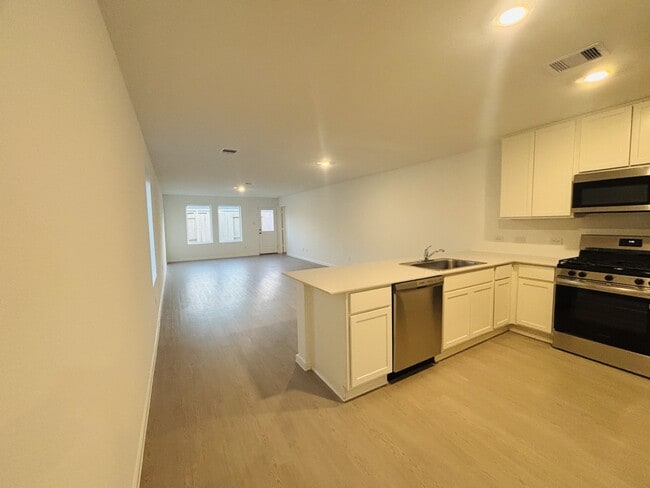 Photo - 25425 Carnation Ct