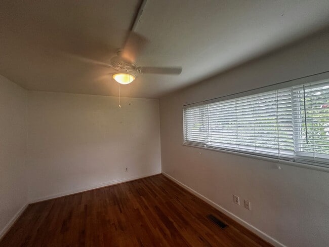 Photo - 334 E Palmer Ave