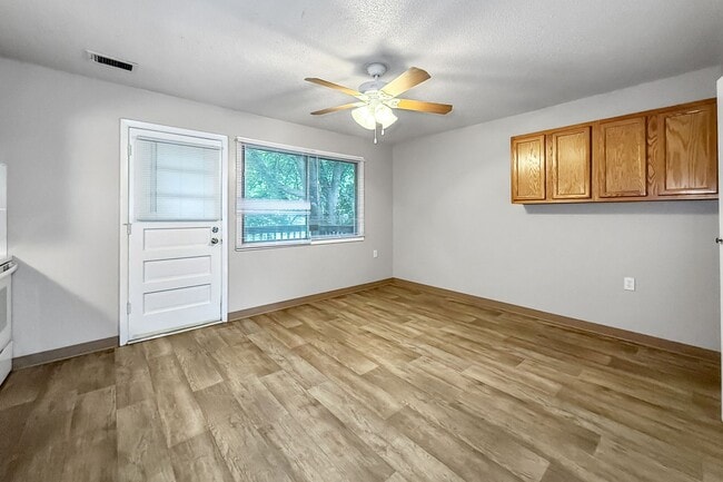 West Glen Apartments