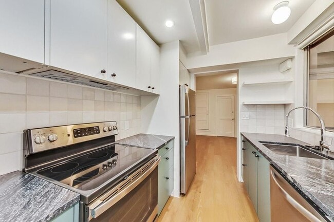 Photo - 316 Moraga St Unit 01