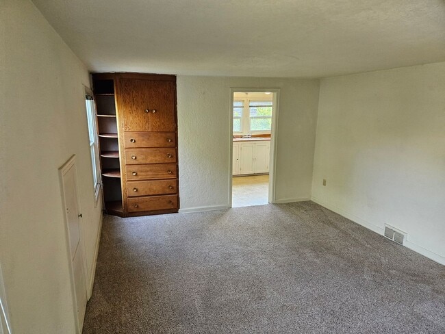 Photo - 1631li Unidad 1/2