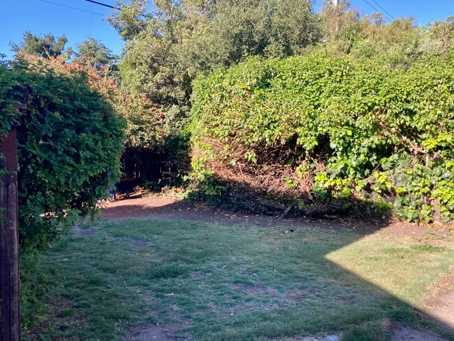 Photo - 199 Chorro St