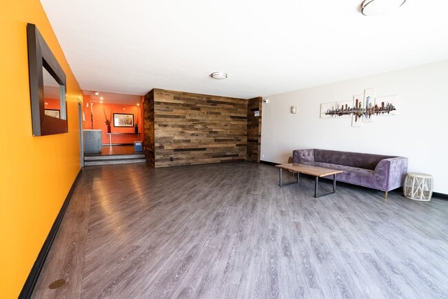 Photo - 1371 S. Beverly Glen Blvd.