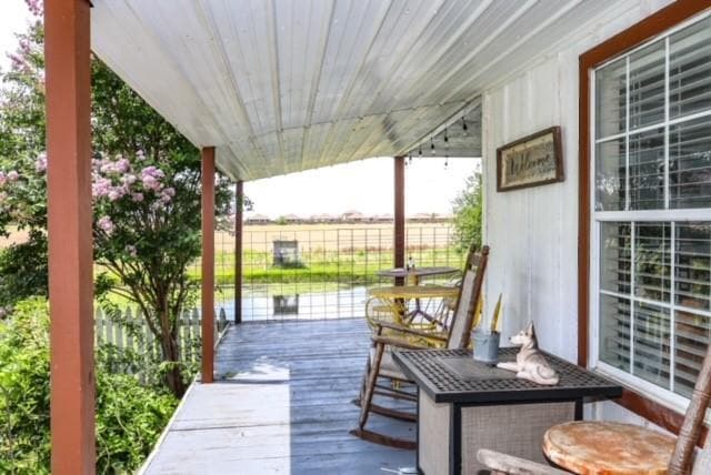 Photo - 412 Lloyds Ln